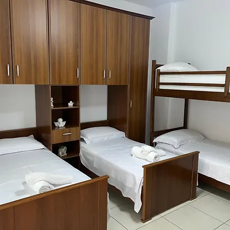 Sea-view Apartament,kompleksi Fishta 公寓 Velipojë
